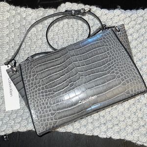 Calvin Klein Garnet crossbody bag color Gray croco